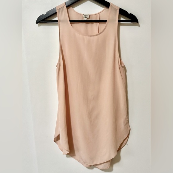 Wilfred| Aritzia| 100% Silk Blush Pale Pink Tank Top Blouse w/Open Back Sz XS - Picture 1 of 6